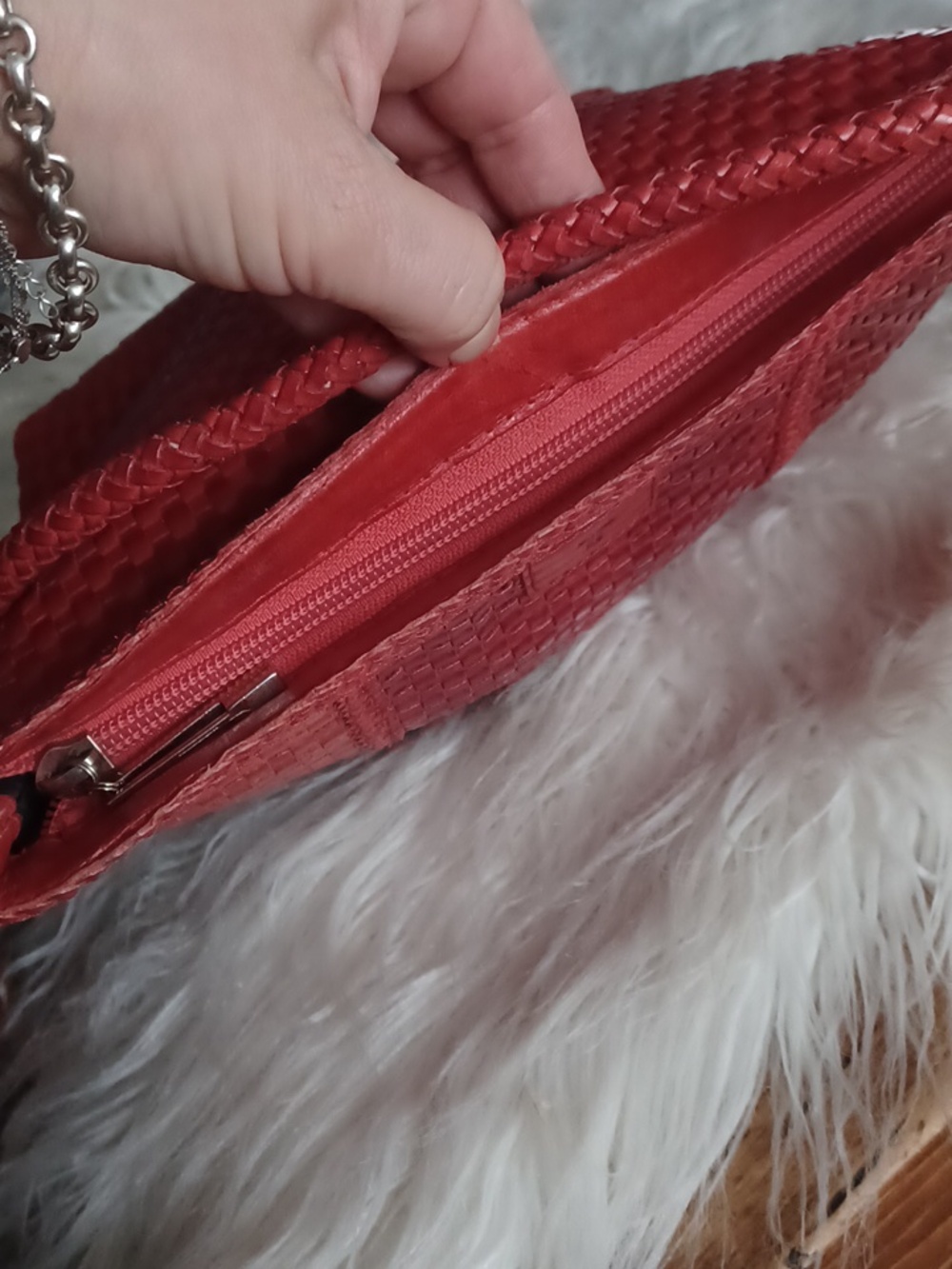 Woven Brazilian Leather Shoulder Bag - Picture 10 of 16